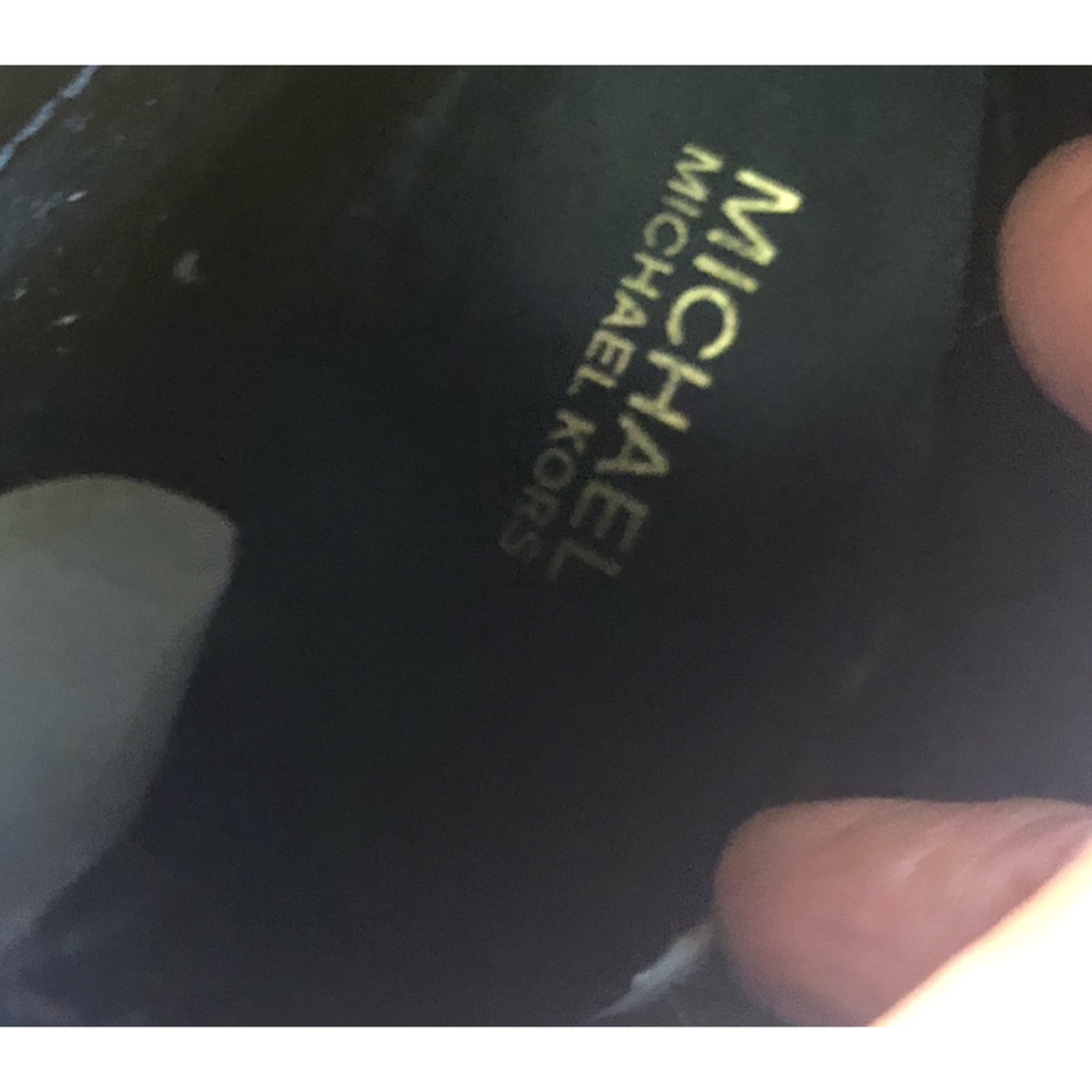Michael Kors Black Leather Booties , Gold Side Zip With Lock Pull Woman’s 7 1/2 - Picture 9 of 15